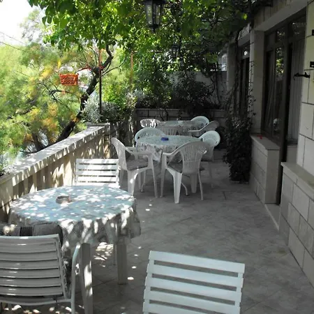 Stone House Gregov - Bedroom 2 Bed and Breakfast 3*